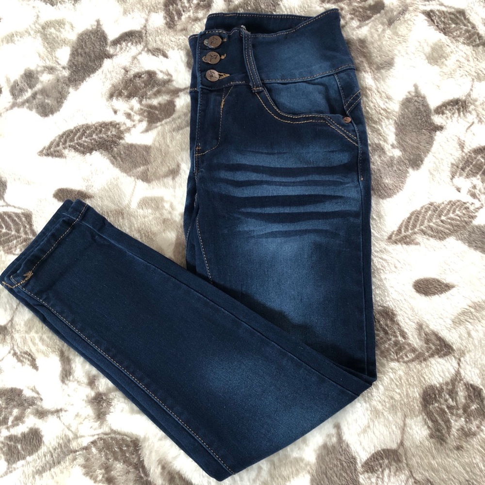 Skinny high waist capris